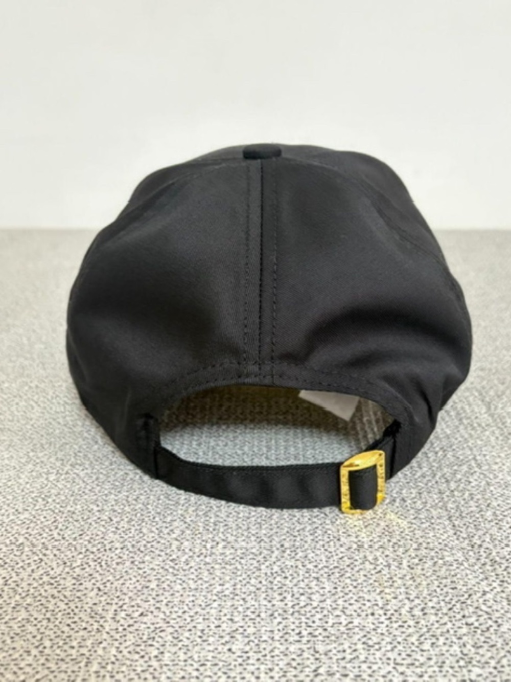 Celine hat - Picture 3 of 4